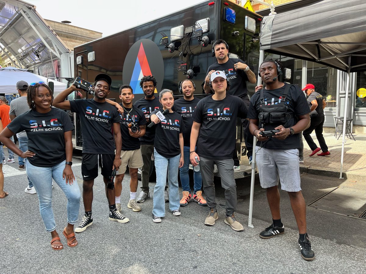 S.I.C. alumni crew